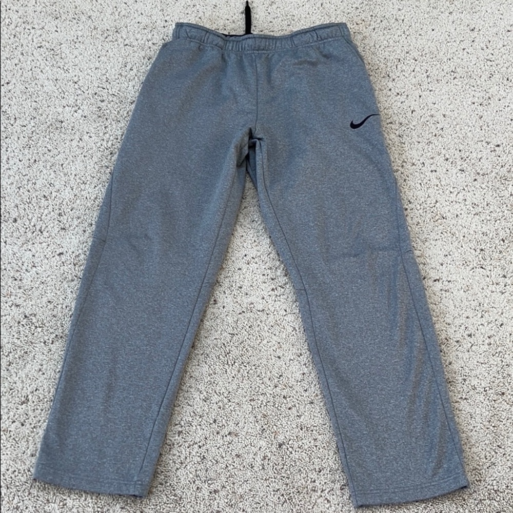 Men’s Nike Dri-Fit pants size large